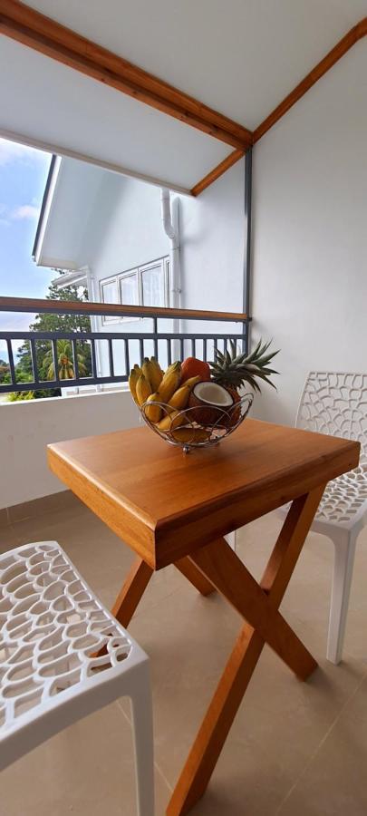 Le Chant De Merle Self -Catering Studios And Apartments Mahe Island Exterior photo
